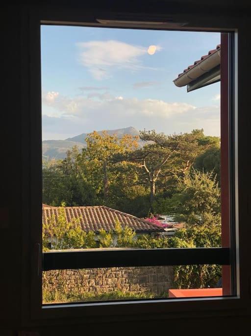 Superbe appartement, grande terrasse vue mer et montagne Saint-Jean-de-Luz Extérieur photo